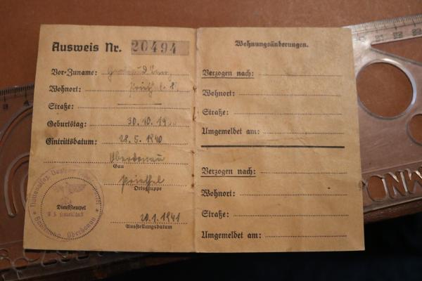 alte Vorder- und Rückseite  Kindergruppe der NS-Frauenschaft 1941